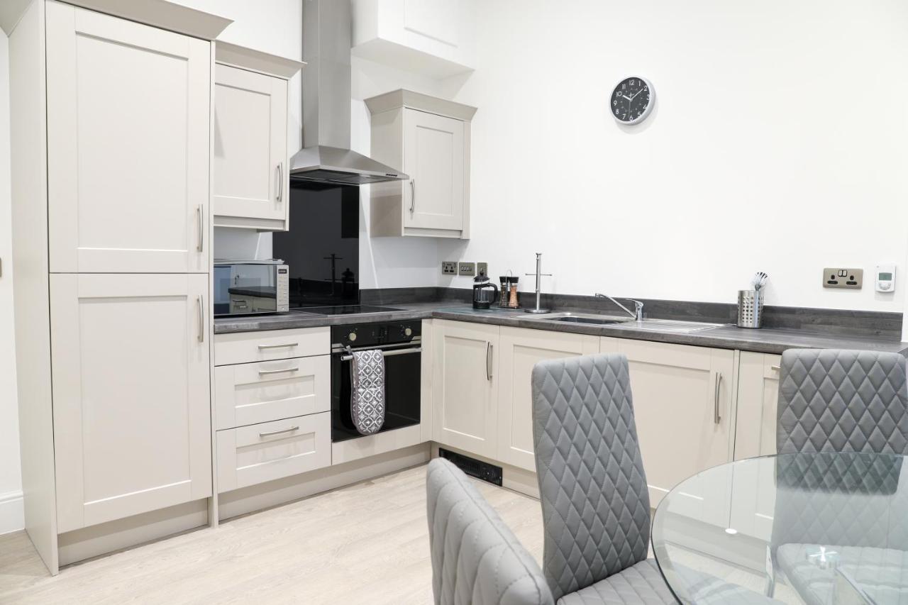 16 Queen Avenue Collection By Happy Days Liverpool Extérieur photo