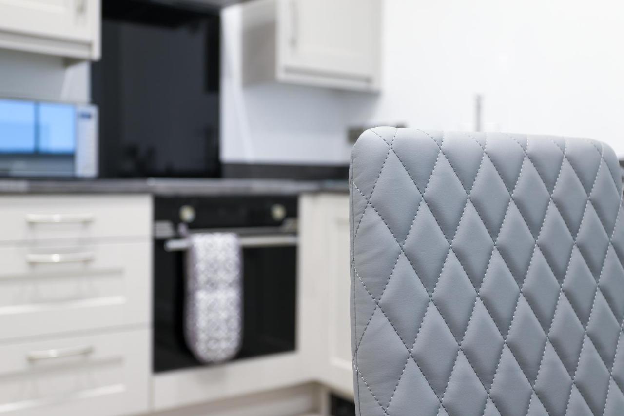 16 Queen Avenue Collection By Happy Days Liverpool Extérieur photo