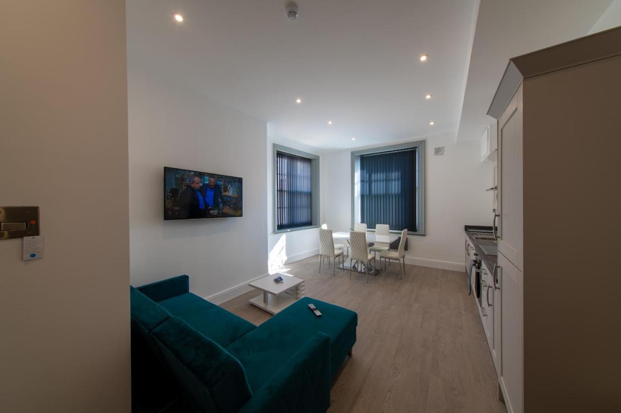 16 Queen Avenue Collection By Happy Days Liverpool Extérieur photo
