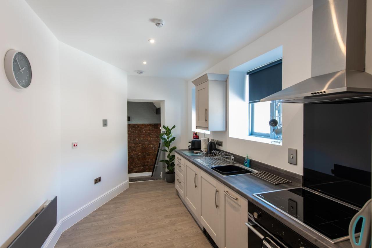16 Queen Avenue Collection By Happy Days Liverpool Extérieur photo